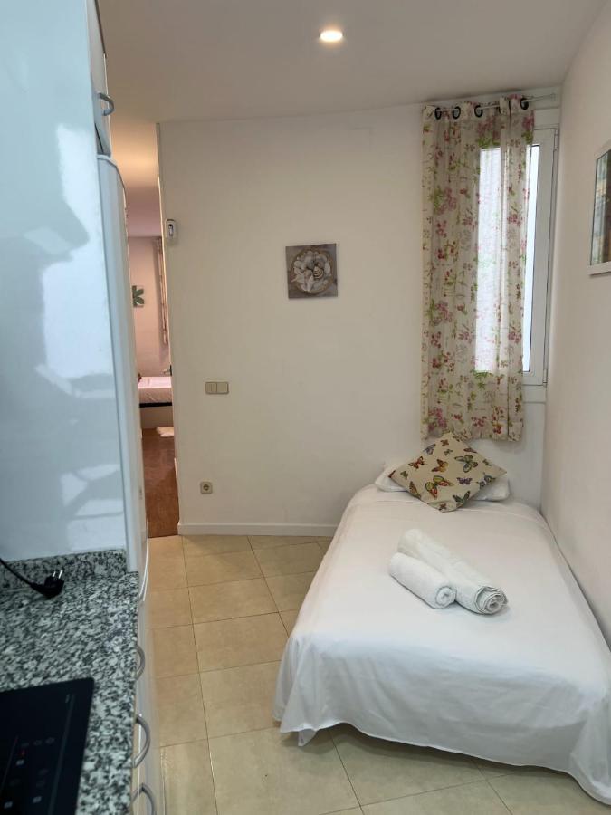 Cozy Studio With Amazing Terrace Near Plaza Espana Barcelona Exterior foto