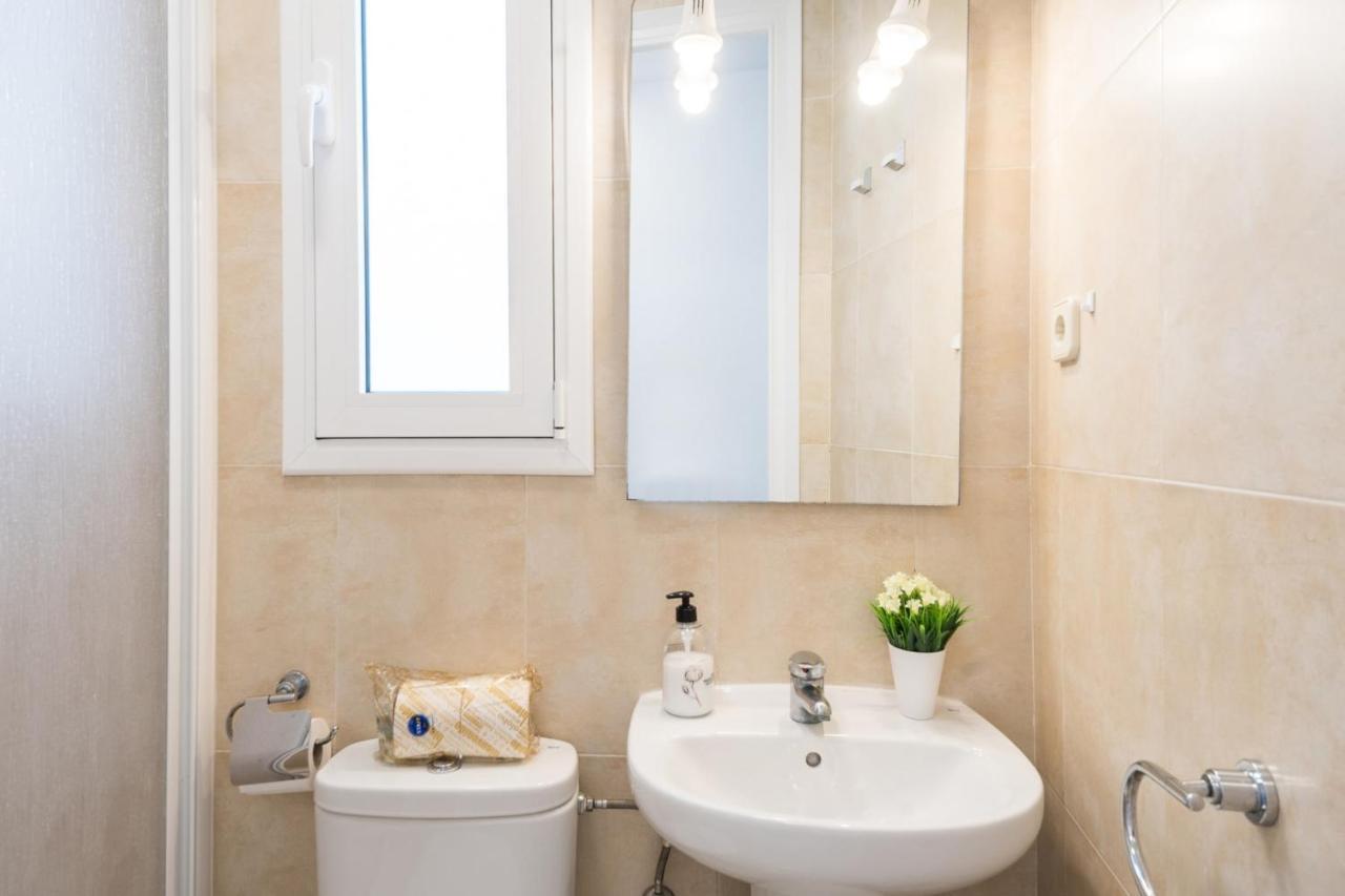 Cozy Studio With Amazing Terrace Near Plaza Espana Barcelona Exterior foto